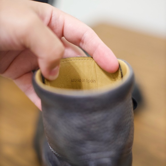 Magnanni Patton Gray Pebble boots. - Picture 7 of 10